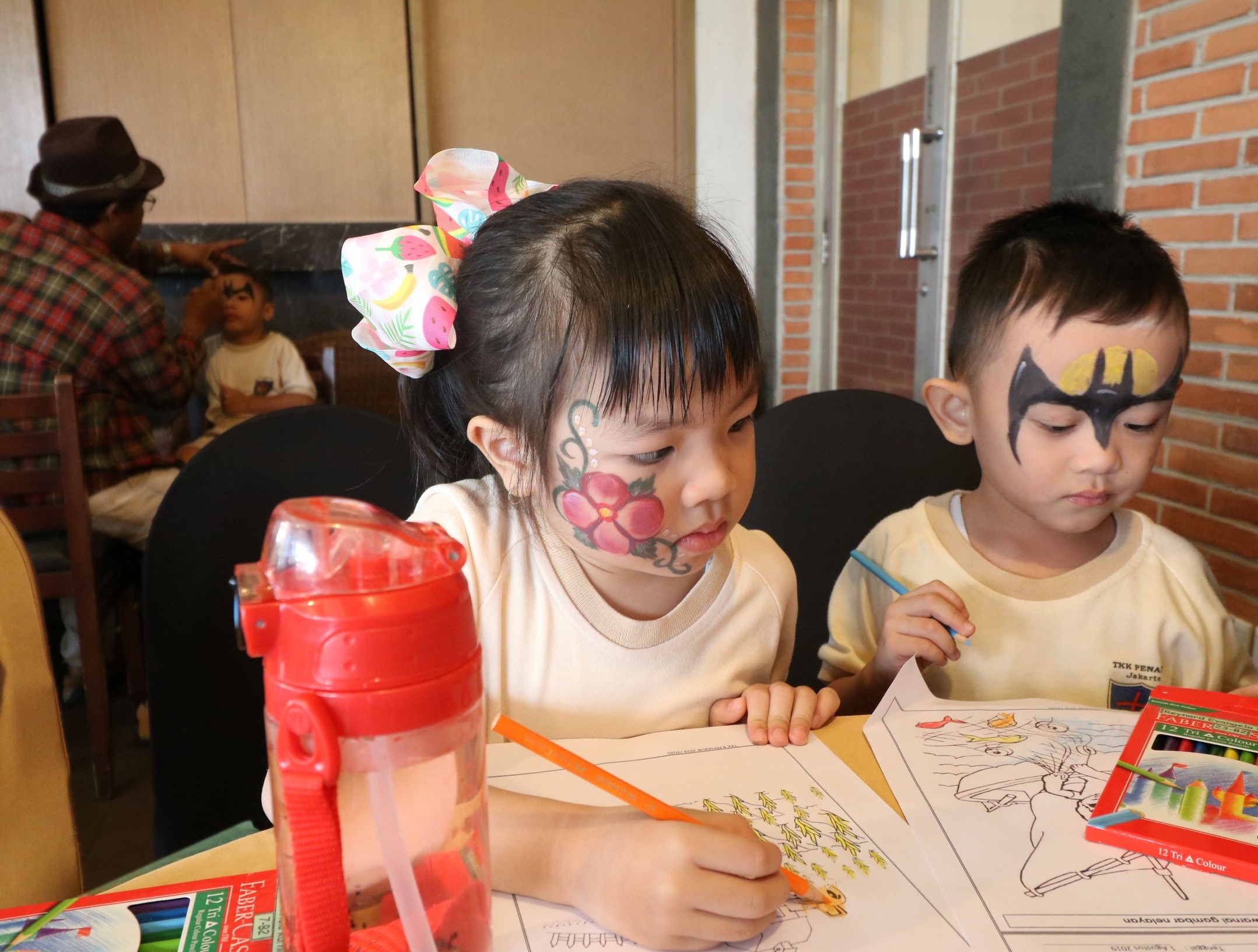 Children Face Painting to Celebrate National Children’s Day