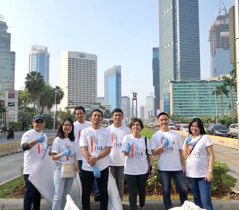 PARK HOTEL Cawang – Jakarta Participated on Hari Bersih Indonesia 2019